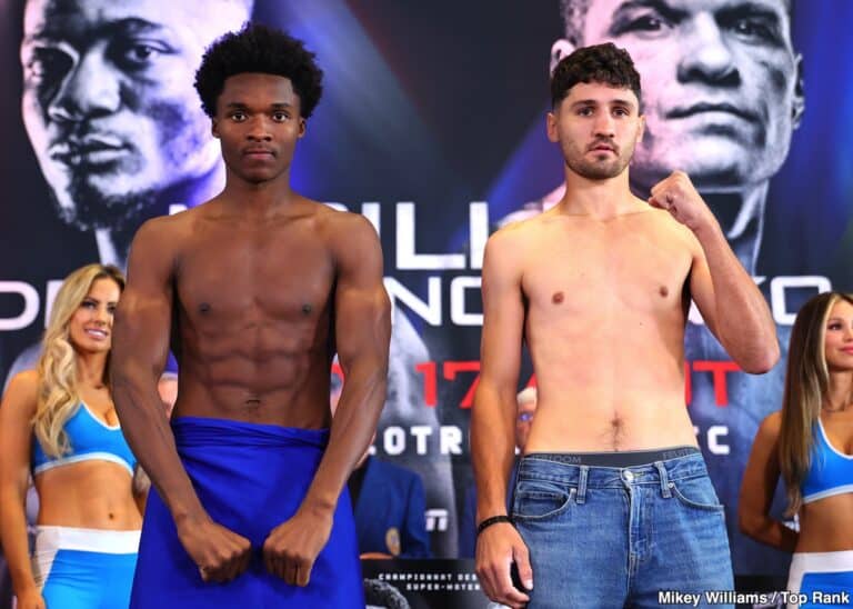 Abdullah Mason vs Mike Ohan Jr_pose