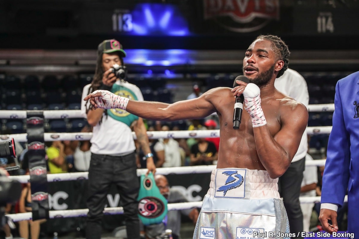 Photo Recap: 3 Interesting Takeaways from Jordan White’s Statement Win Over Jason Sanchez