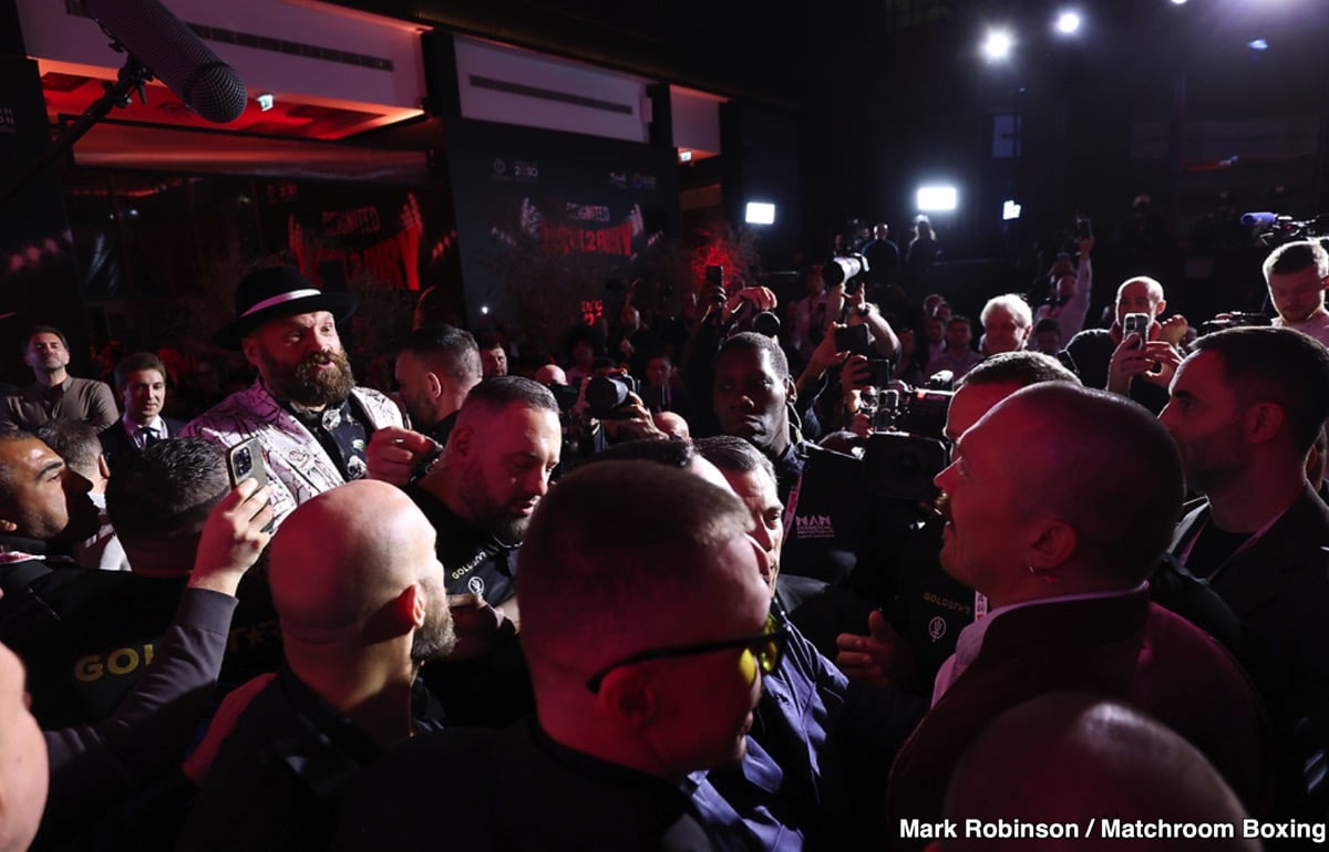 Usyk And Fury Engage In Agonising, Close To Ten-Minute Stare-Down!