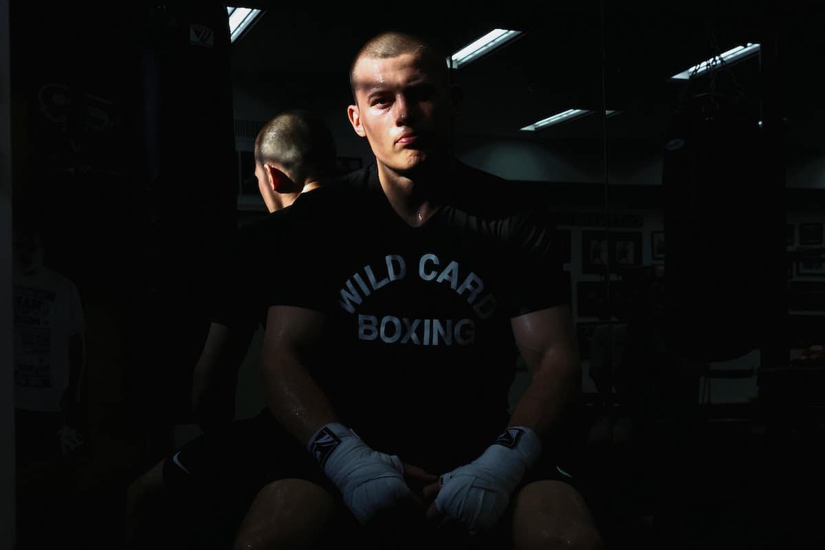 Body Snatcher Alert: Stanionis Promises Relentless Body Attack Against 'Boots' Ennis in Unification Fight