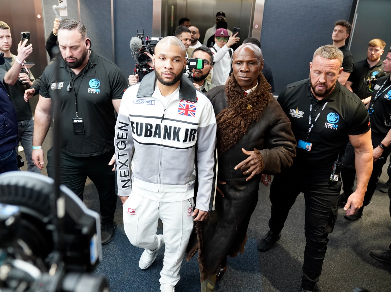 Chris Eubank Arrives At Tottenham Hotspur Stadium, Reunites With His Son!