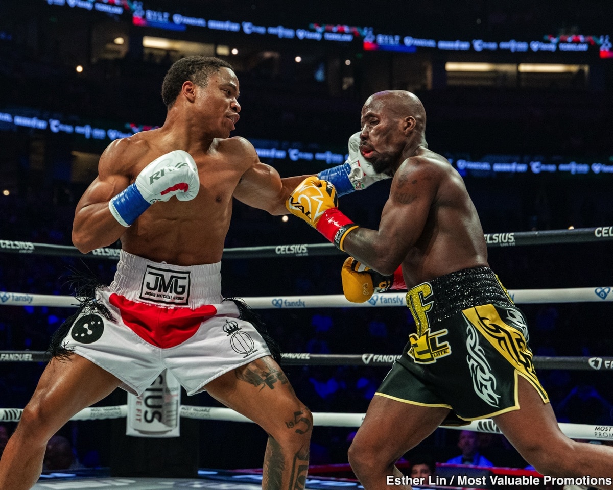 Ramirez and Schofield Shine as Jake Paul Outpoints Chavez Jr - Boxing Results