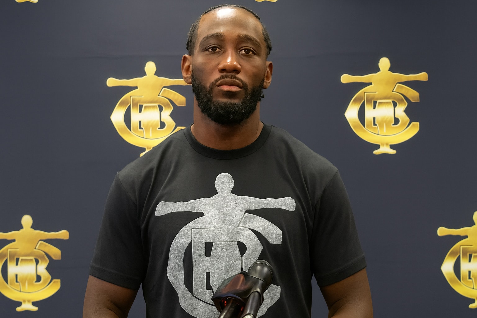 Why Boxing Fans Refuse to Give Terence Crawford Credit for Narrow Win Over Faded Canelo Alvarez