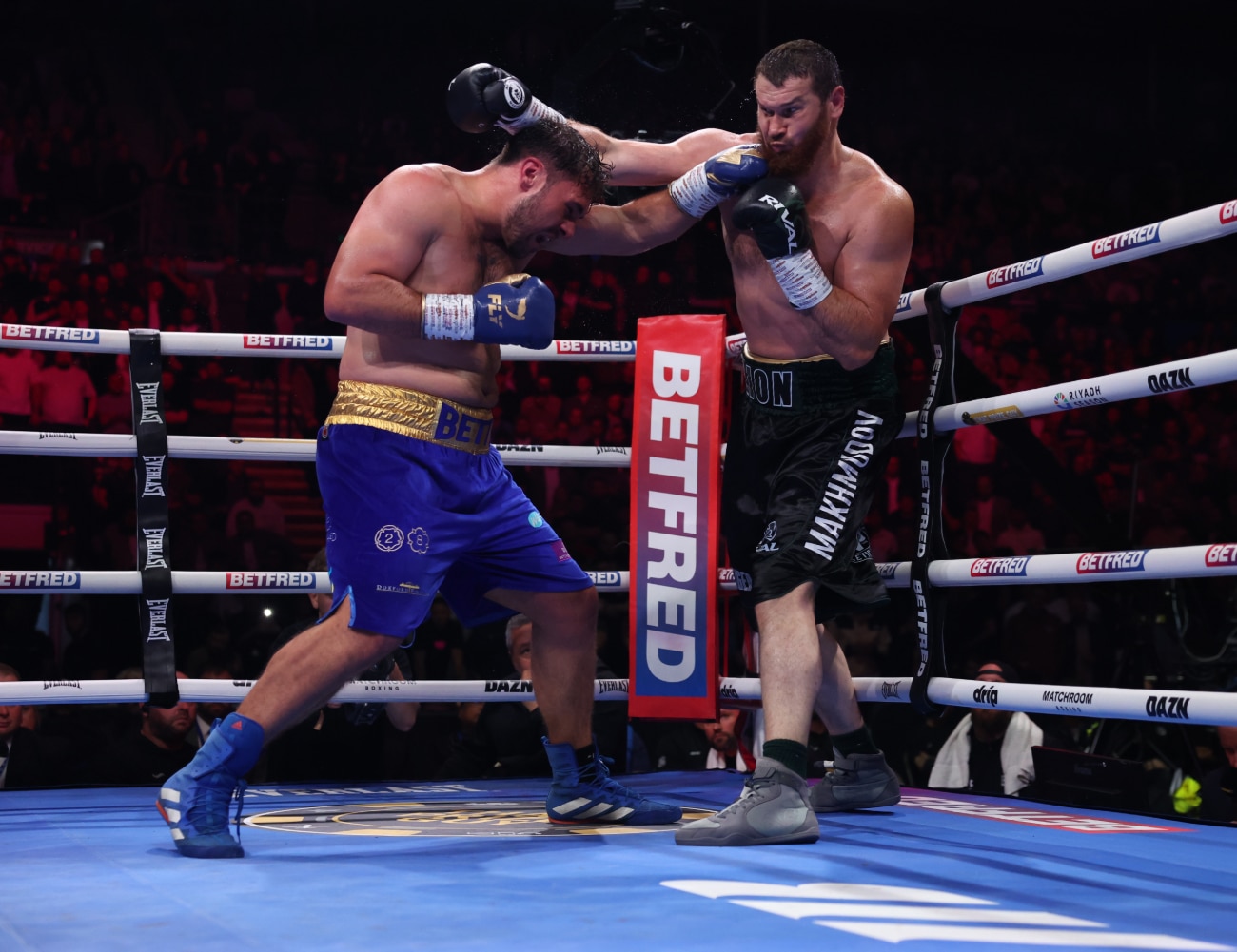 Victorious Over Dave Allen, Arslanbek Makhmudov Says “Deal Done” For Anthony Joshua Fight Next Year