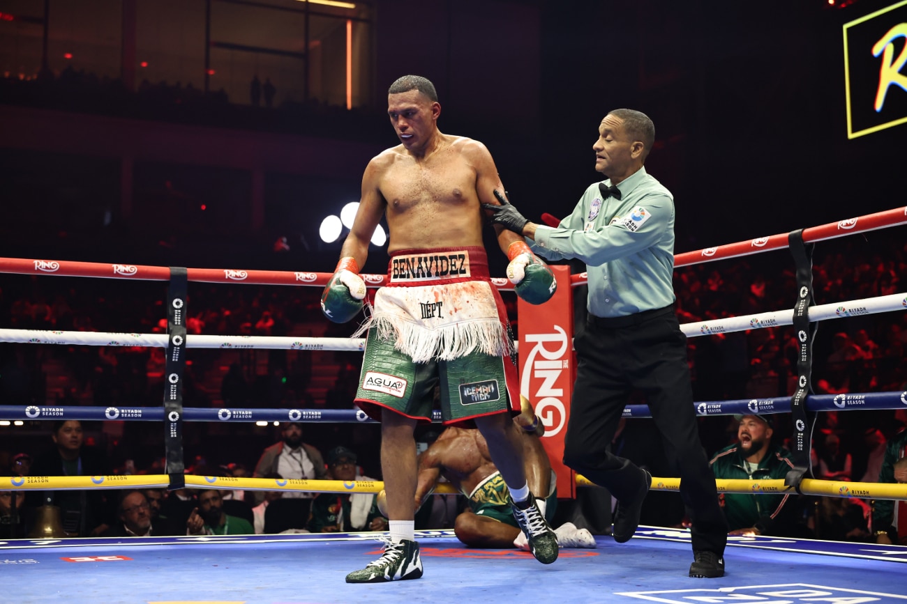 David Benavidez Far Too Strong For Yarde, Says He's Fighting “Zurdo” Ramirez Next