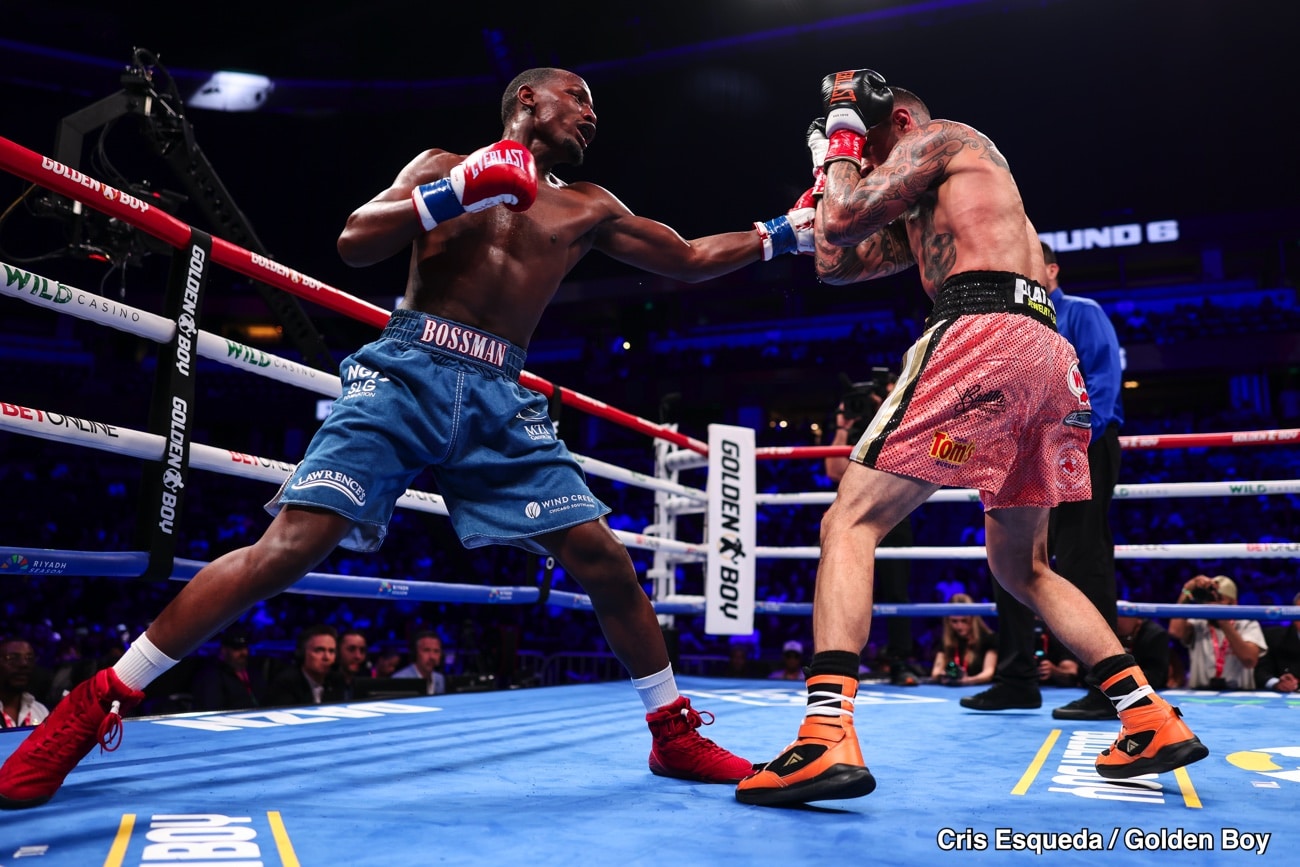 Arnold Barboza Jr. wins decision over Kenneth Sims Jr. in welterweight main event