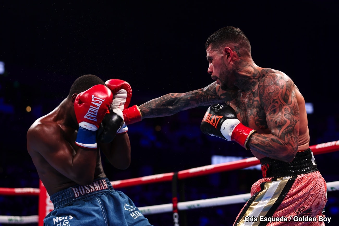 Arnold Barboza Jr. wins decision over Kenneth Sims Jr. in welterweight main event
