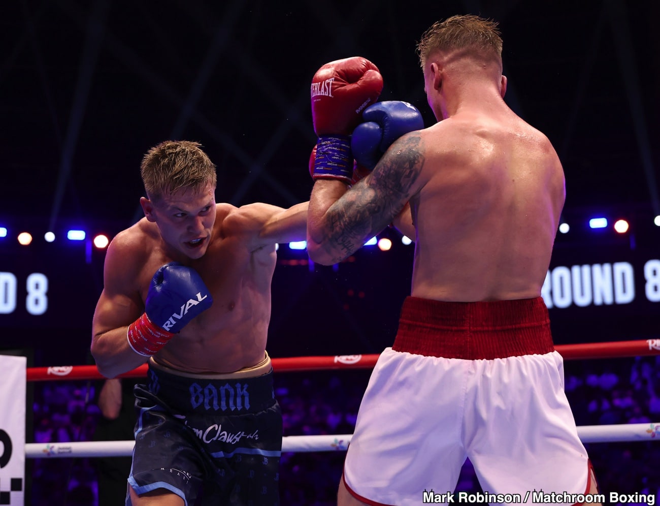Jacob Bank Shuts Out Pawel August Over Eight Rounds