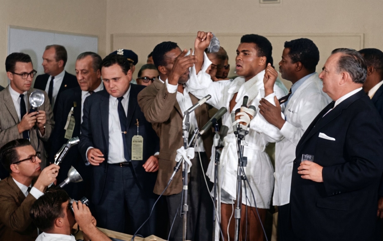 The Night Cassius Clay Forced 43 Sportswriters to Eat Their Words