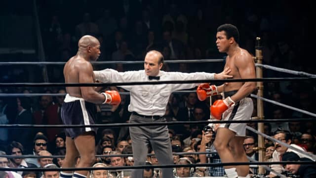 Muhammad Ali Survives Earnie Shavers’ Heavyweight Assault