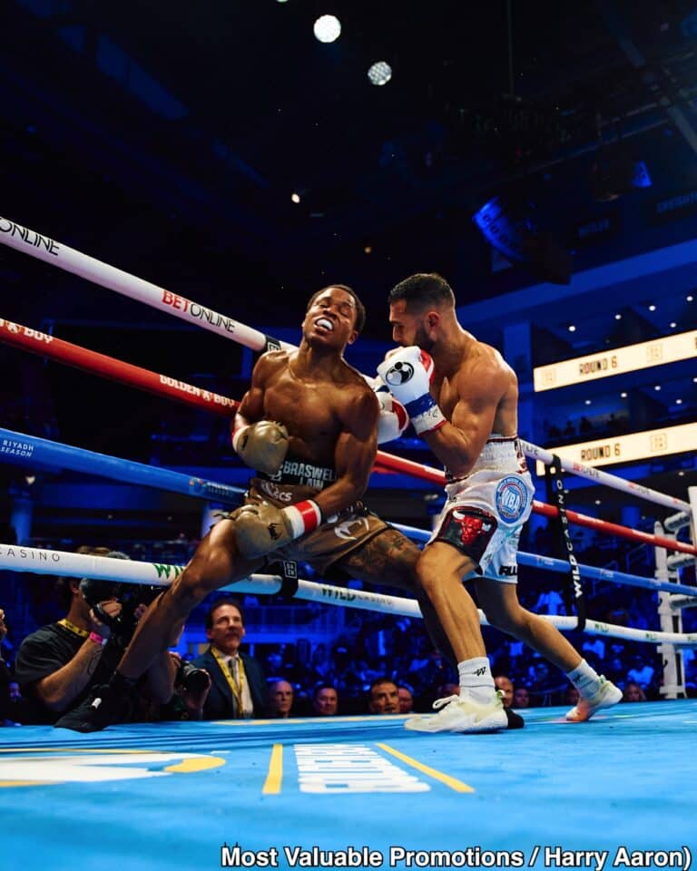 Floyd Schofield Claims WBA Belt After Uneven Return