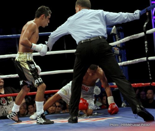 Photos: Vazquez Jr. KOs Oquendo in 7th; Fuentes destroys Calderon in 5