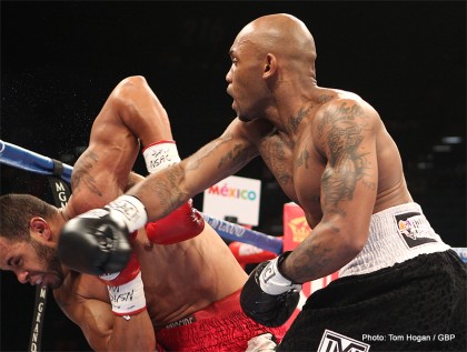 Danny Garcia Outpoints Lucas Matthysse