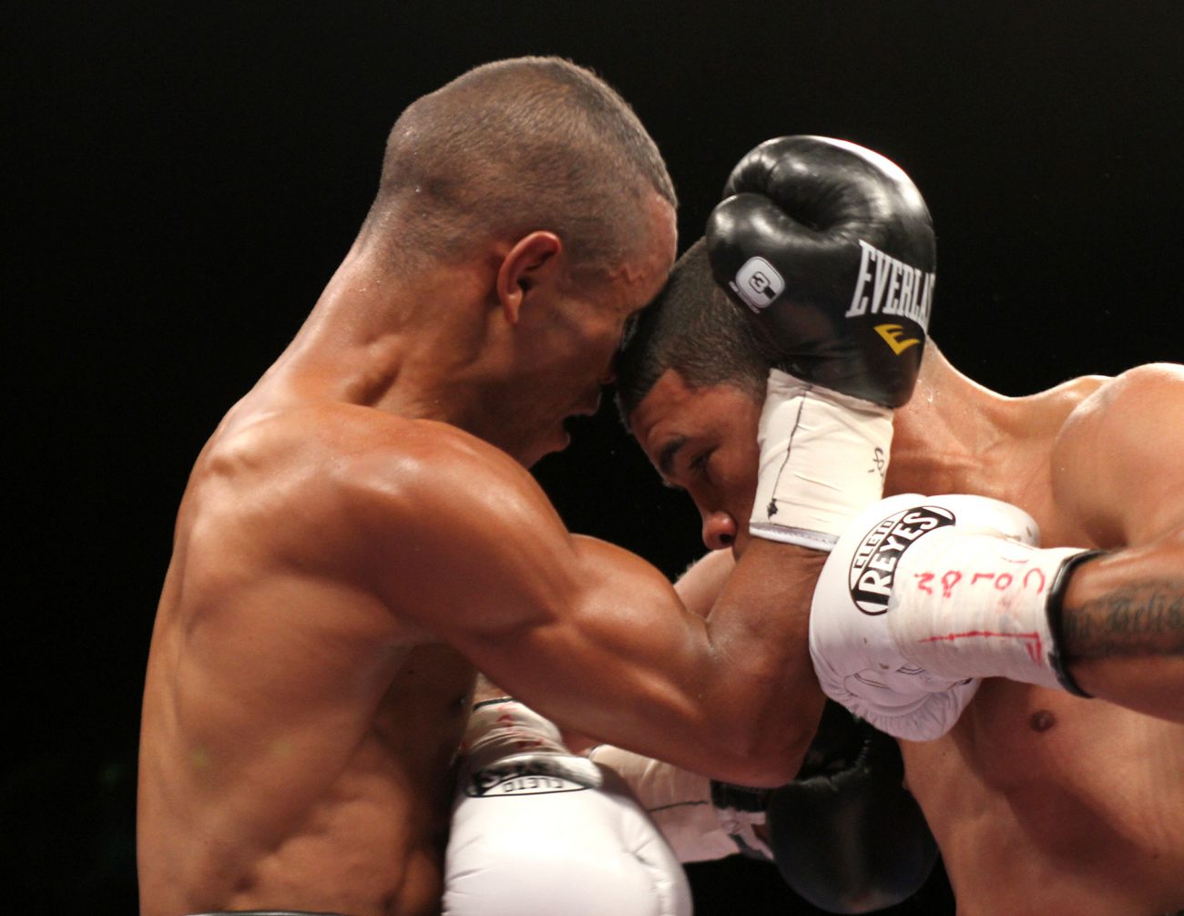 JUAN MANUEL LOPEZ VS ALDIMAR SILVA 1
