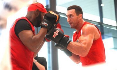 Klitschko v Fury Purse Bid Today In Panama