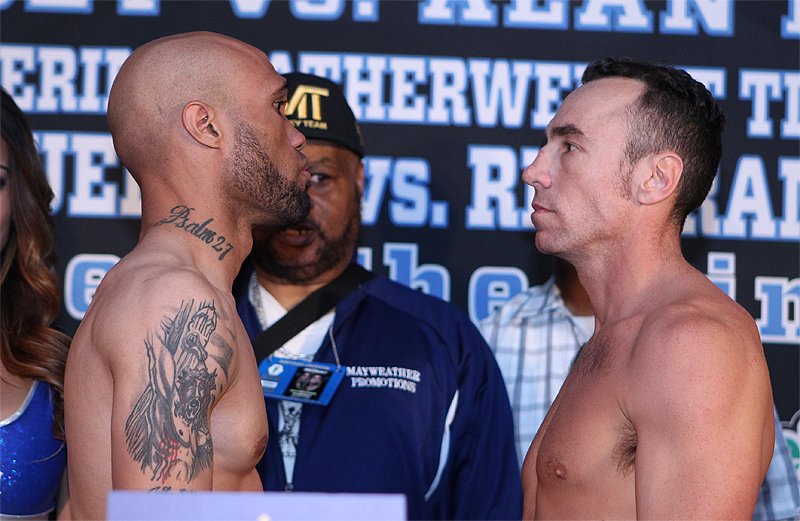 SmithDavisWeighIn_Hoganphotos1