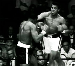 Khan, Pac & De La Hoya comment on Muhammad Ali passing away