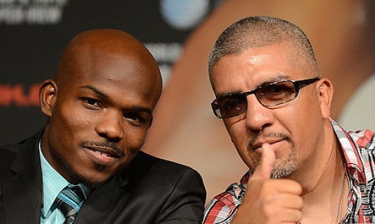 Tim Bradley Splits With Long Time Trainer Joel Diaz