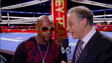 Arum: Mayweather is poaching the Mexican holiday