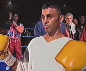 Naseem Hamed, Riddick Bowe boxing image / photo