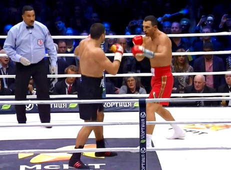 Wladimir Klitschko Defends His Titles with a 5th Round KO Over Brave Kubrat Pulev